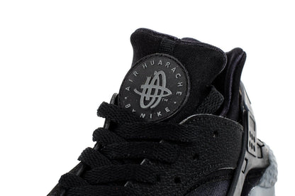 Nike Air Huarache Black Dark Grey — UK 3 | EU 35.5 | US 3.5 — Side View