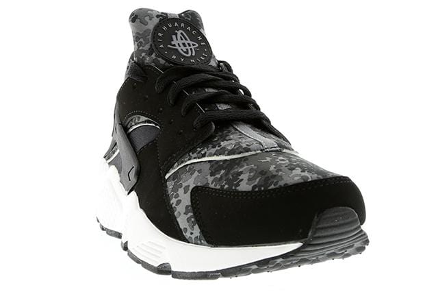 Nike Air Huarache Black Grey Camo — UK 3 | EU 35.5 | US 3.5 — Top View