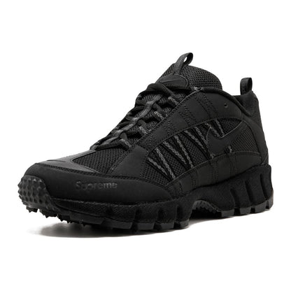 Supreme x Nike Air Humara 17 Black — UK 3 | EU 35.5 | US 3.5 — Top View