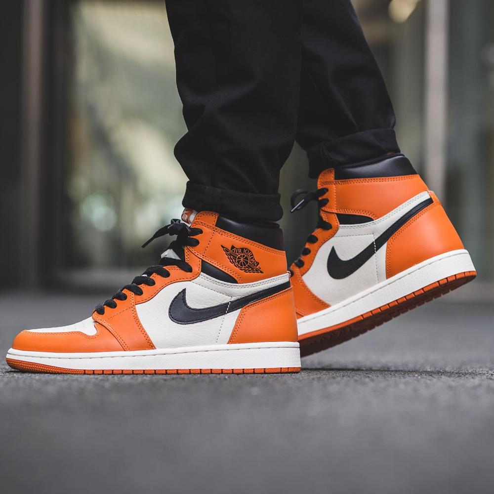 Air Jordan 1 Retro High OG (GS) Reverse Shattered Backboard — UK 13.5 | EU 32 | US 1Y — Back View