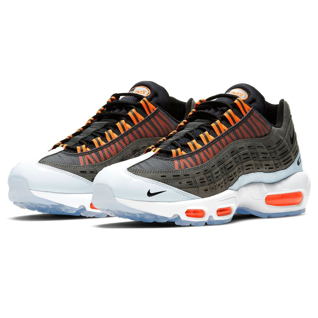 Nike Air Max 95 Kim Jones Black 'Total Orange' — UK 3 | EU 35.5 | US 3.5 — Back View