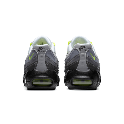 Nike Air Max 95 OG GS 'Neon' 2020 — UK 13.5 | EU 32 | US 1Y — Detail View