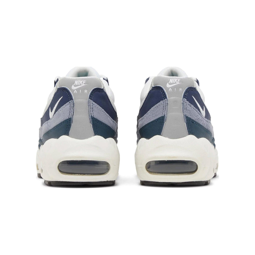 Nike Air Max 95 Recraft GS 'Midnight Navy' — UK 13.5 | EU 32 | US 1Y — Back View