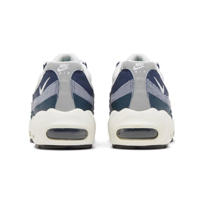 Nike Air Max 95 Recraft GS 'Midnight Navy' — UK 13.5 | EU 32 | US 1Y — Back View