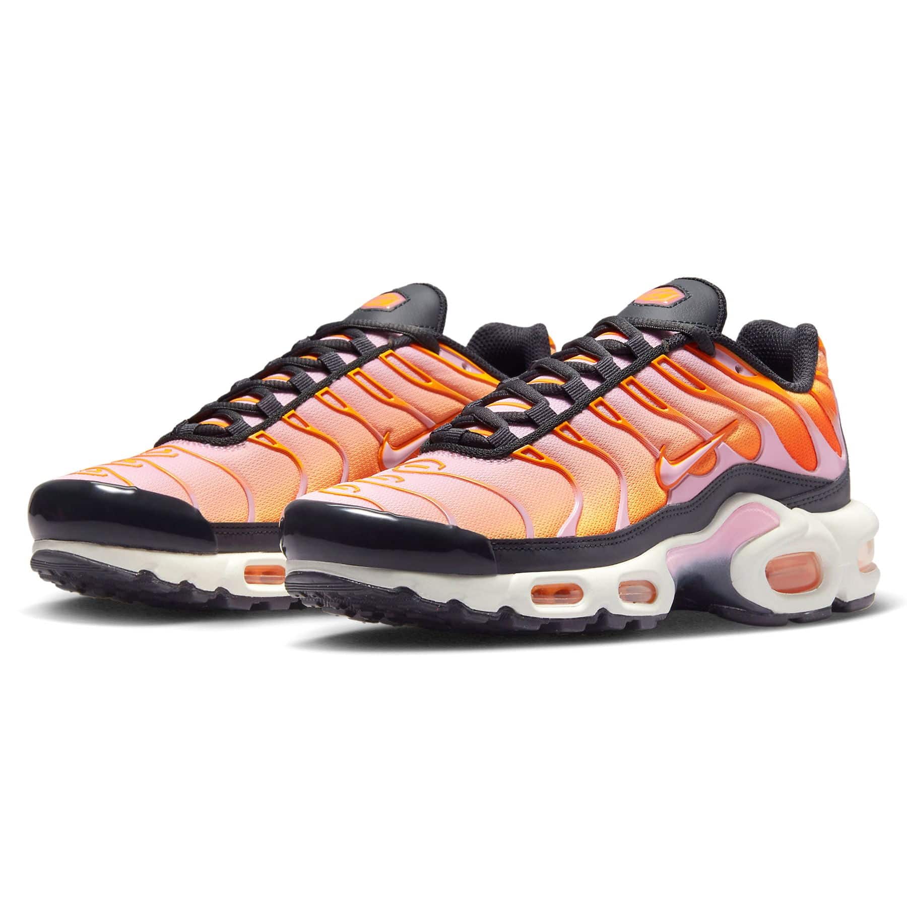 Nike Air Max Plus Wmns 'Magma Orange Soft Pink' — UK 2.5 | EU 35.5 | US 5 — Side View