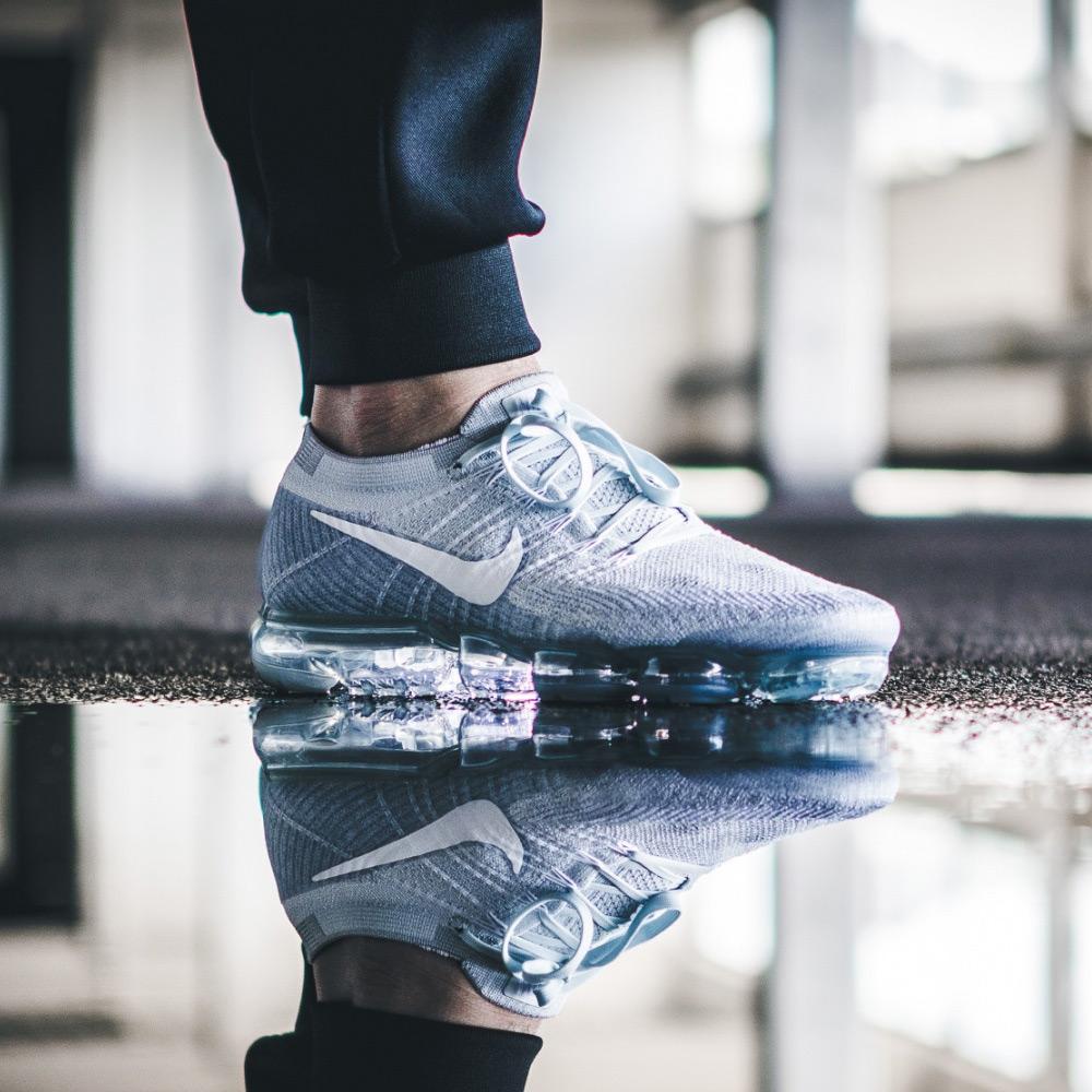 Nike Air Vapormax Flyknit Pure Platinum-White — UK 3 | EU 35.5 | US 3.5 — Top View