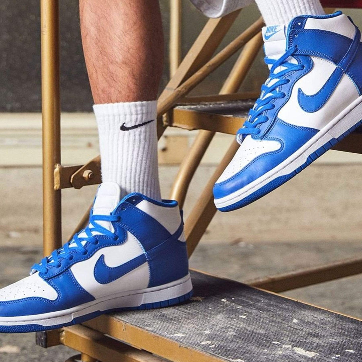 Nike Dunk High 'Kentucky' 2021 — UK 3 | EU 35.5 | US 3.5 — Alternate View 7