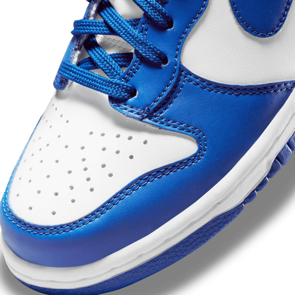 Nike Dunk High GS 'Kentucky' 2021 — UK 3 | EU 35.5 | US 3.5 — Lifestyle View
