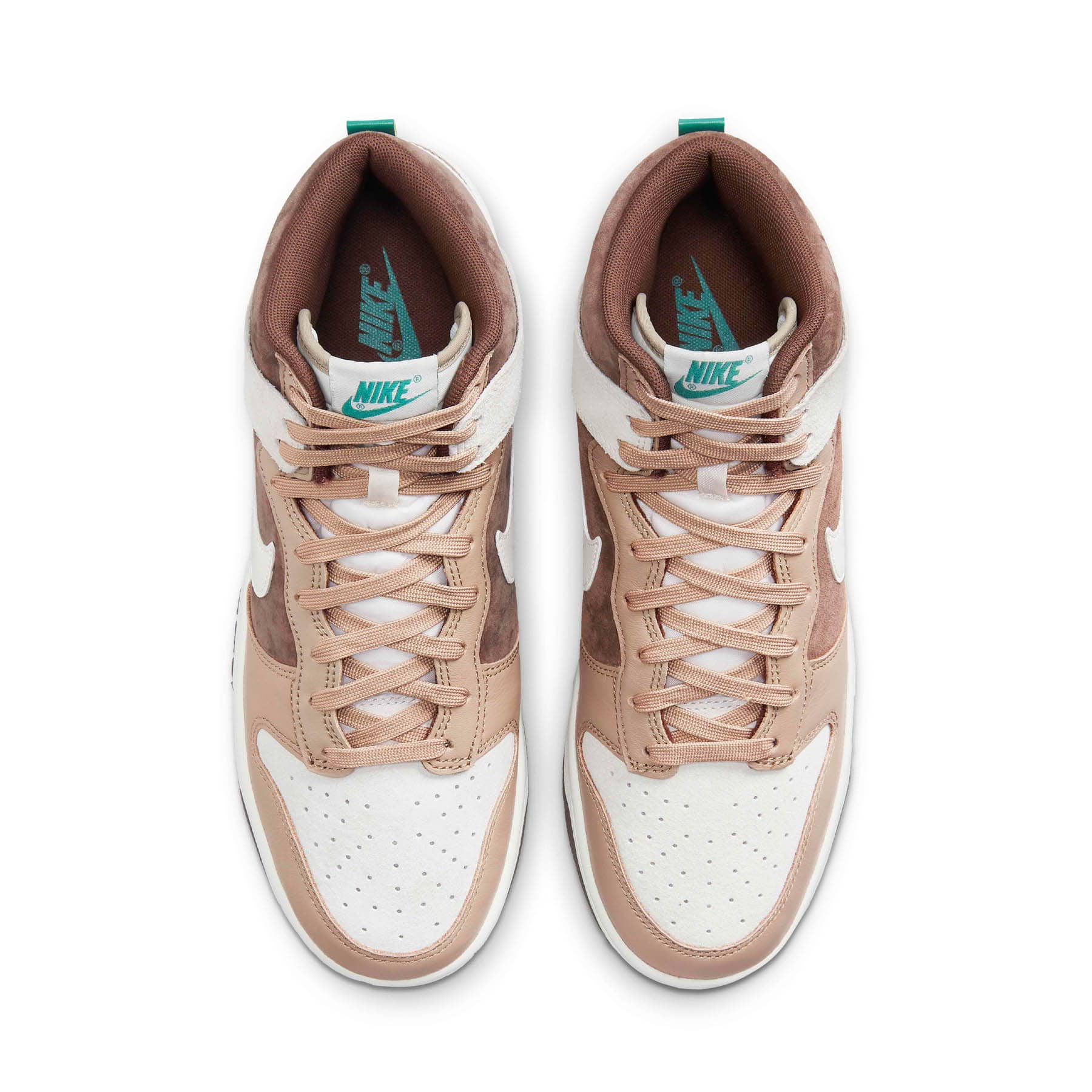 Nike Dunk High ‘Light Chocolate’ — UK 3 | EU 35.5 | US 3.5 — Back View