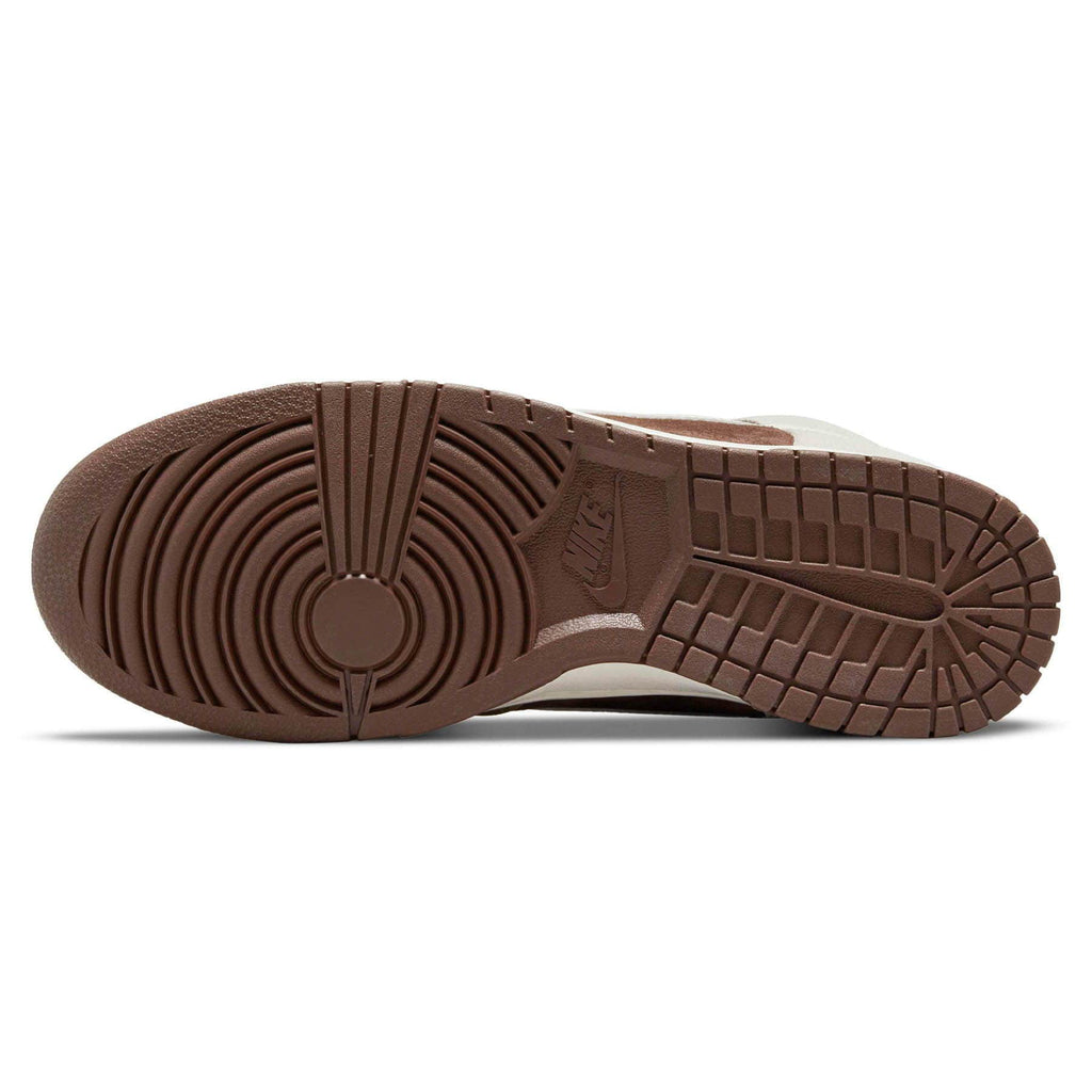 Nike Dunk High ‘Light Chocolate’ — UK 3 | EU 35.5 | US 3.5 — Detail View