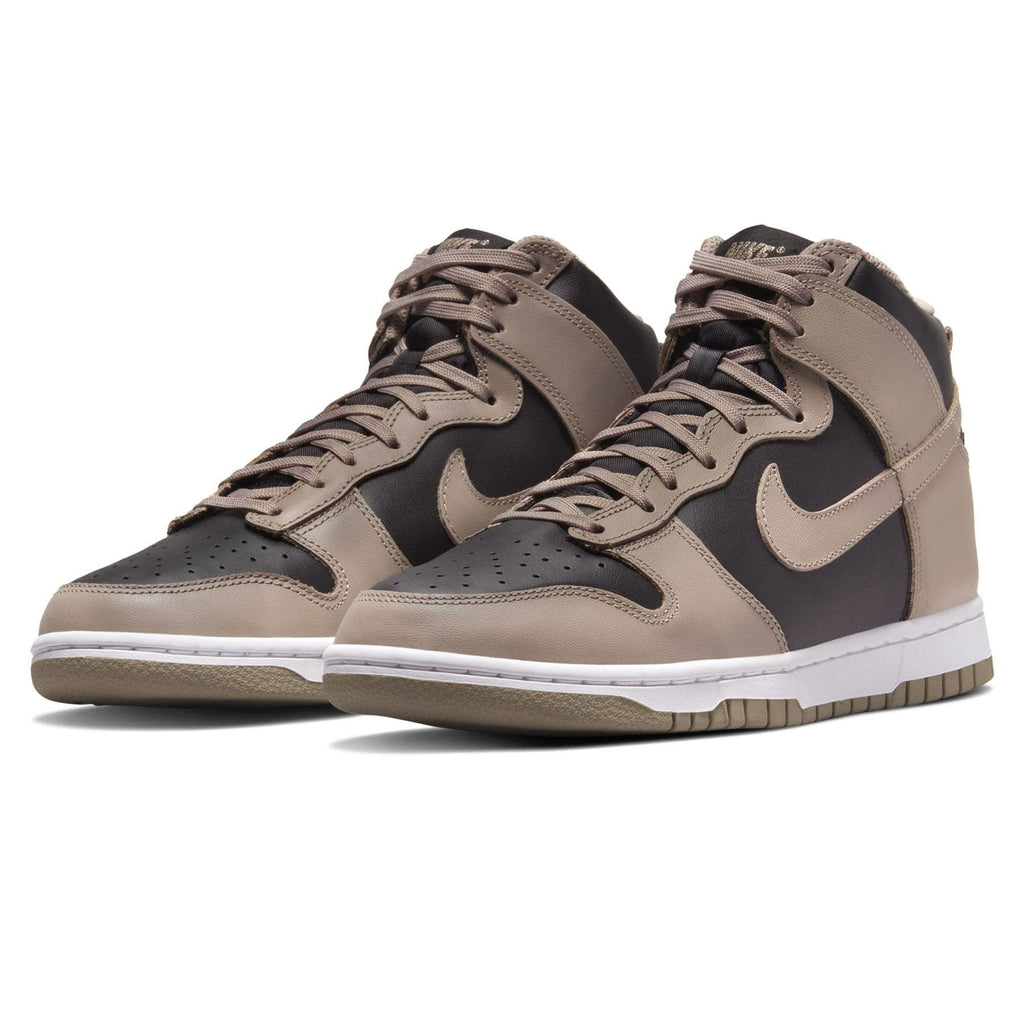 Nike Dunk High Wmns 'Moon Fossil' — UK 2.5 | EU 35.5 | US 5 — Side View