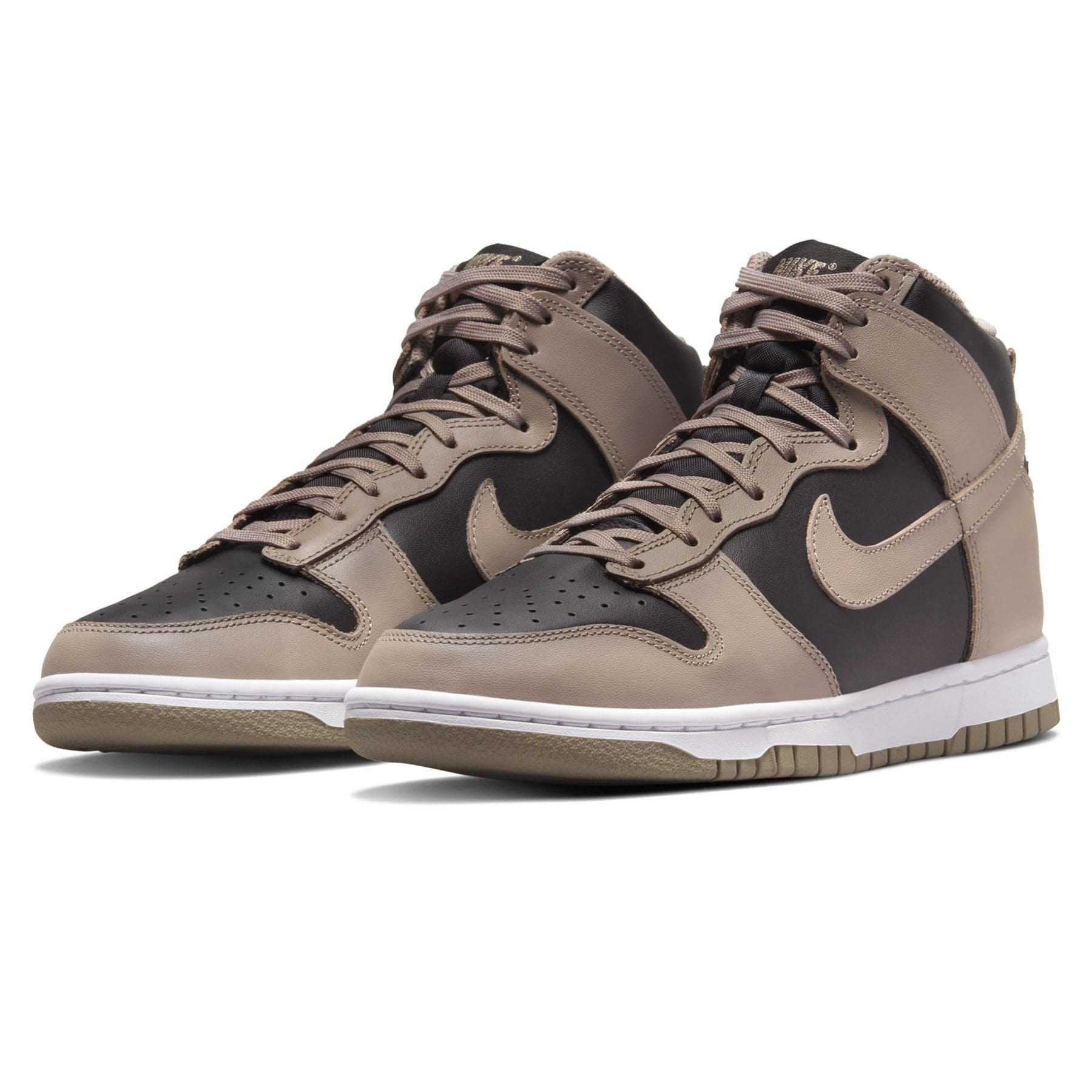 Nike Dunk High Wmns 'Moon Fossil' — UK 2.5 | EU 35.5 | US 5 — Side View