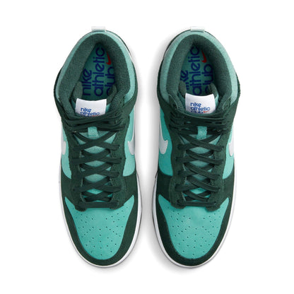 Nike Dunk High SE 'Athletic Club - Pro Green' — UK 3 | EU 35.5 | US 3.5 — Side View
