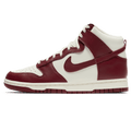 Nike Dunk High Wmns 'Team Red' — UK 2.5 | EU 35.5 | US 5 — Front View