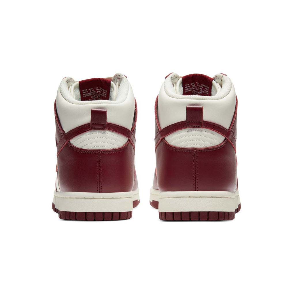 Nike Dunk High Wmns 'Team Red' — UK 2.5 | EU 35.5 | US 5 — Top View