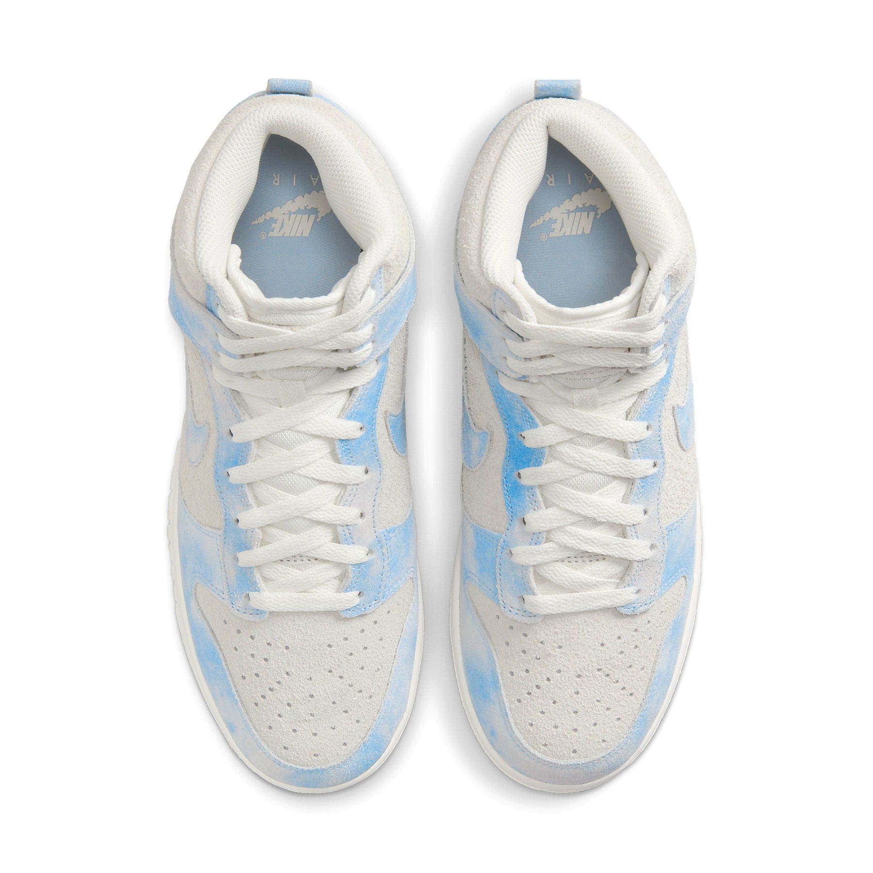 Nike Dunk High SE Wmns 'Clouds' — UK 2.5 | EU 35.5 | US 5 — Back View