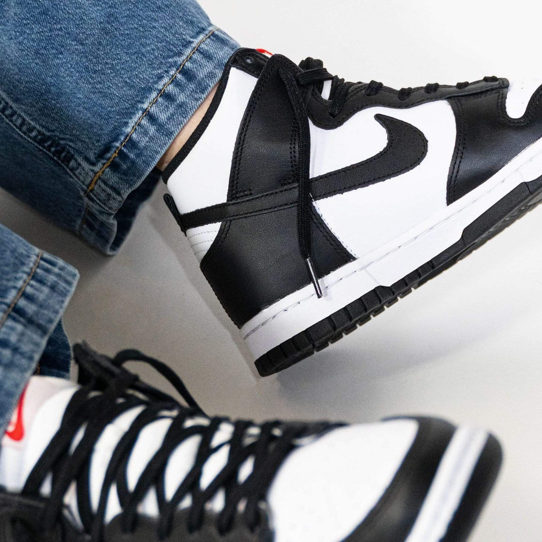 Nike Dunk High Wmns 'Black White' — UK 2.5 | EU 35.5 | US 5 — Alternate View 7