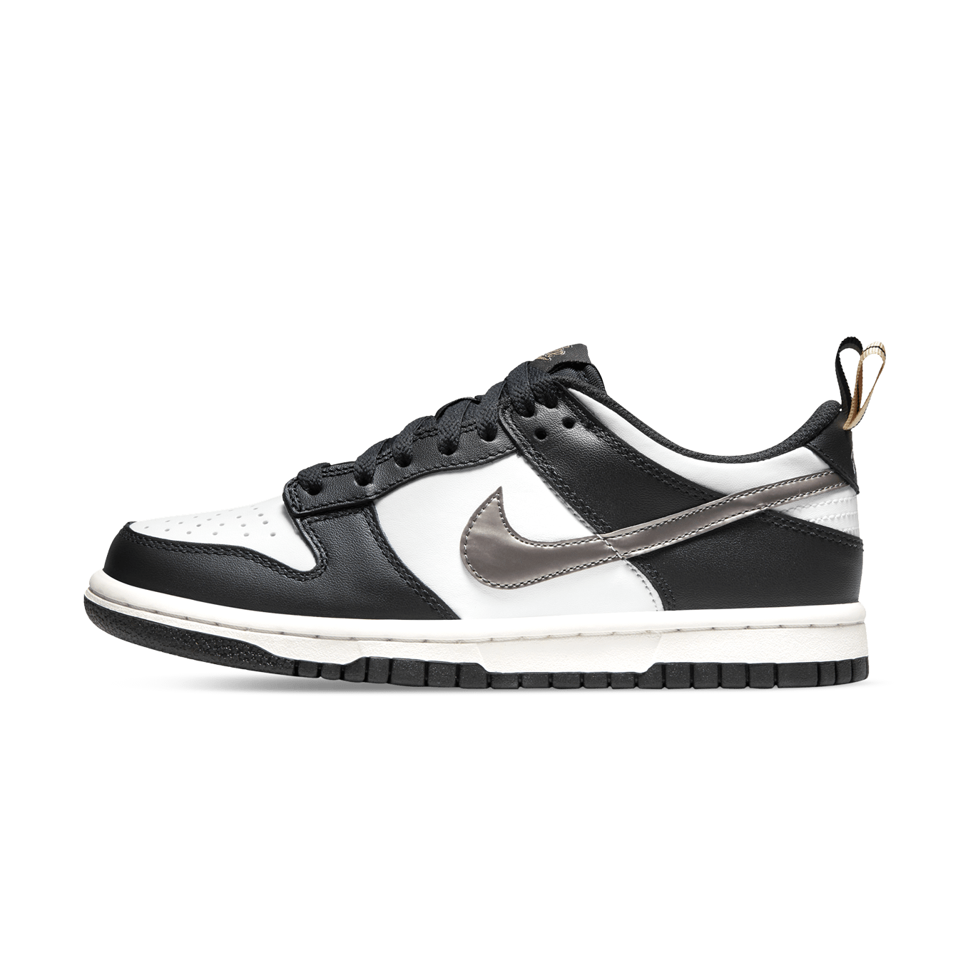 Nike Dunk Low GS 'Black White Metallic' — UK 13.5 | EU 32 | US 1Y — Front View