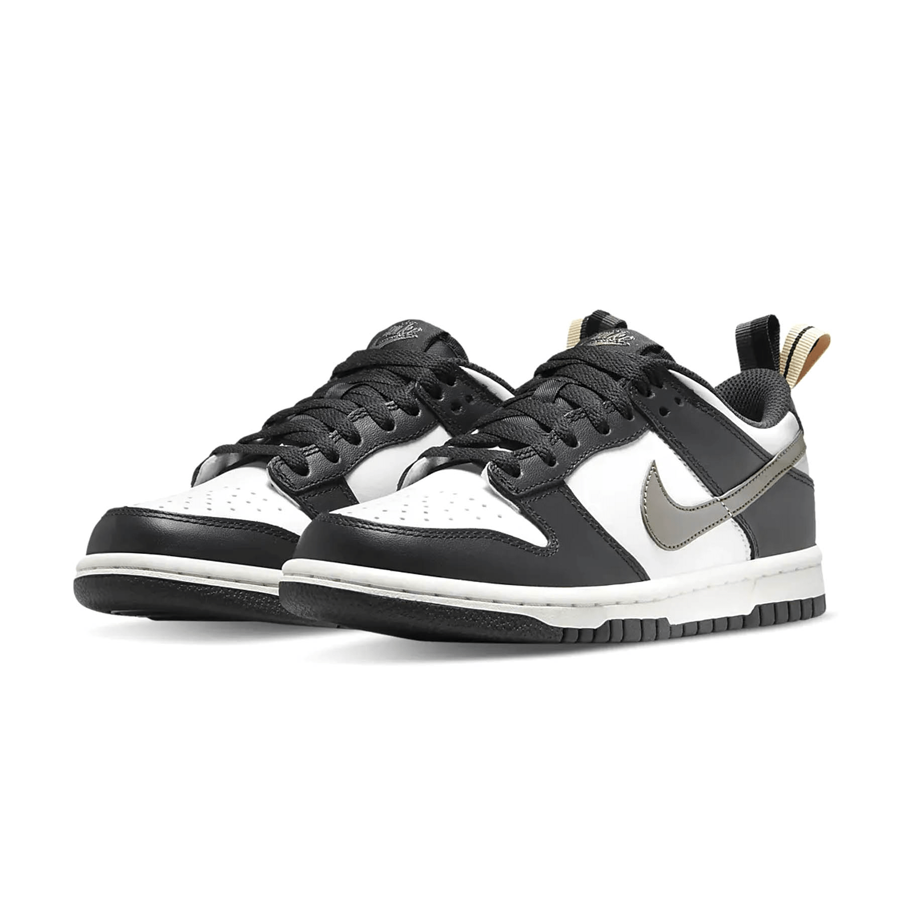 Nike Dunk Low GS 'Black White Metallic' — UK 13.5 | EU 32 | US 1Y — Side View