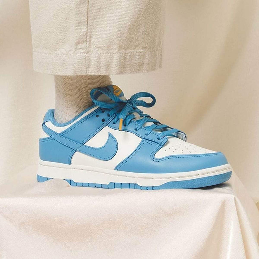 Nike Dunk Wmns Low 'Coast' — UK 2.5 | EU 35.5 | US 5 — Detail View