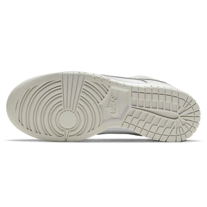 Nike Dunk Low Wmns 'Photon Dust' — UK 2.5 | EU 35.5 | US 5 — Detail View