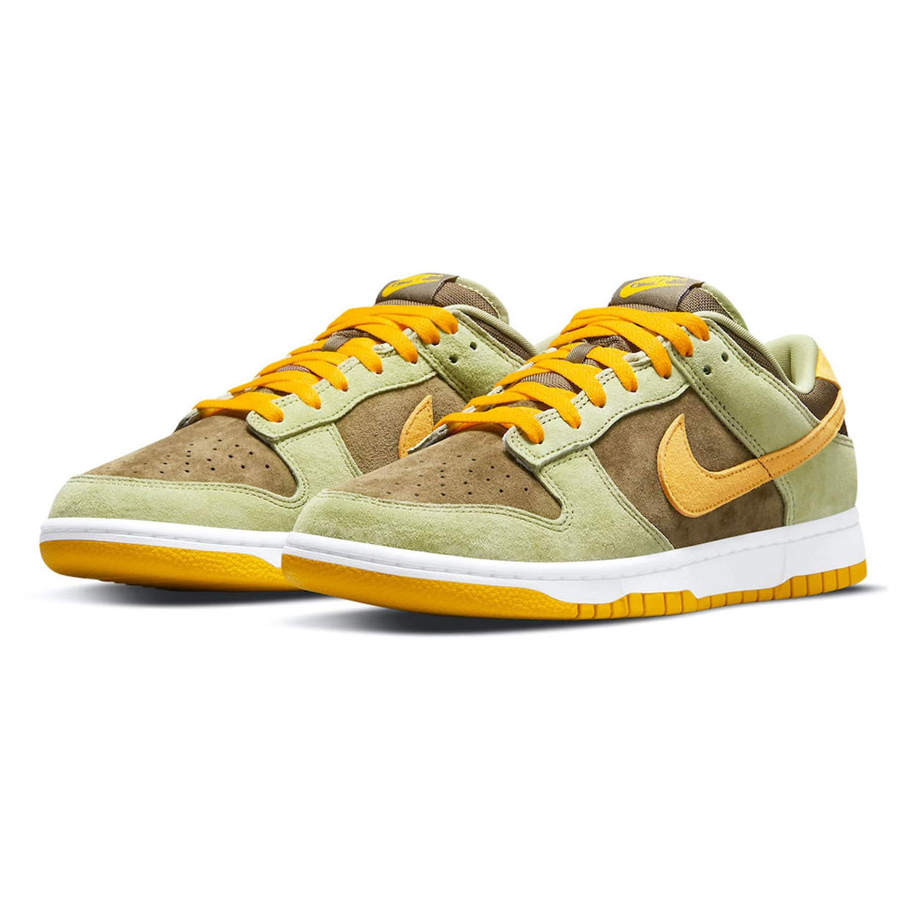 Nike Dunk Low ‘Dusty Olive’ — UK 3 | EU 35.5 | US 3.5 — Side View