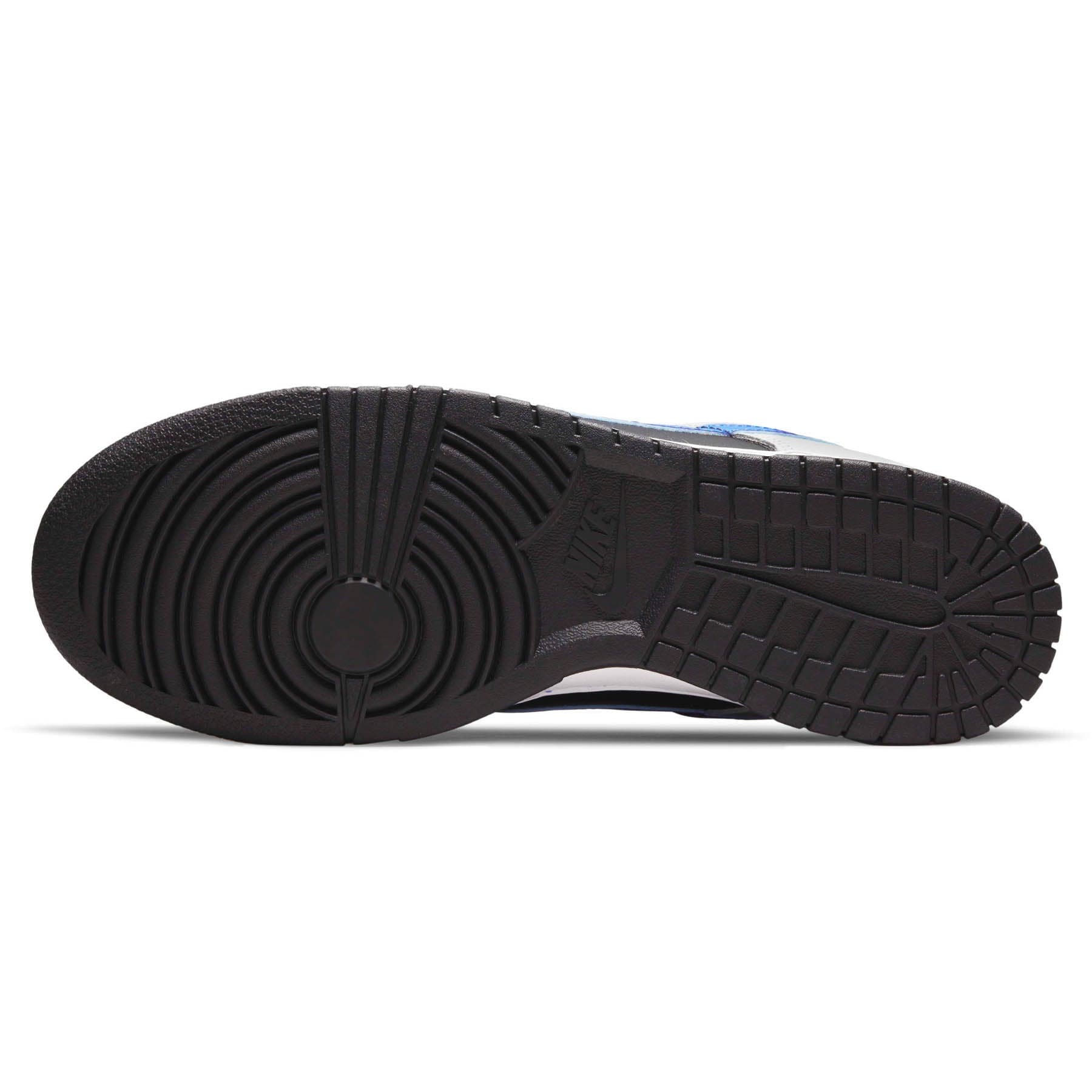 Nike NBA x Dunk Low EMB '75th Anniversary - Knicks' — UK 3 | EU 35.5 | US 3.5 — Detail View
