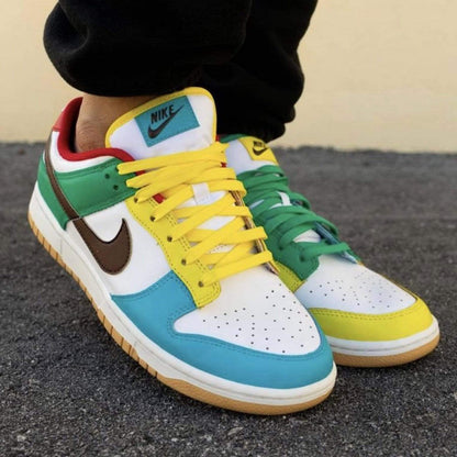Nike Dunk Low SE 'Free.99 - White' — UK 3 | EU 35.5 | US 3.5 — Alternate View 8
