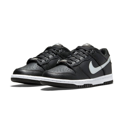NBA x Nike Dunk Low EMB GS '75th Anniversary - Spurs' — UK 13.5 | EU 32 | US 1Y — Side View