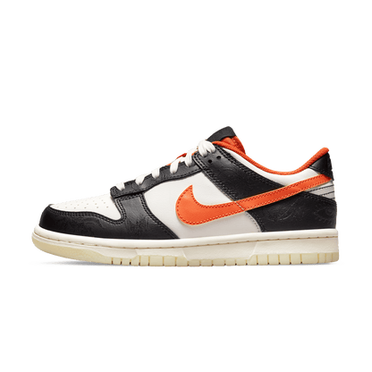 Nike Dunk Low Premium GS 'Halloween' — UK 13.5 | EU 32 | US 1Y — Front View