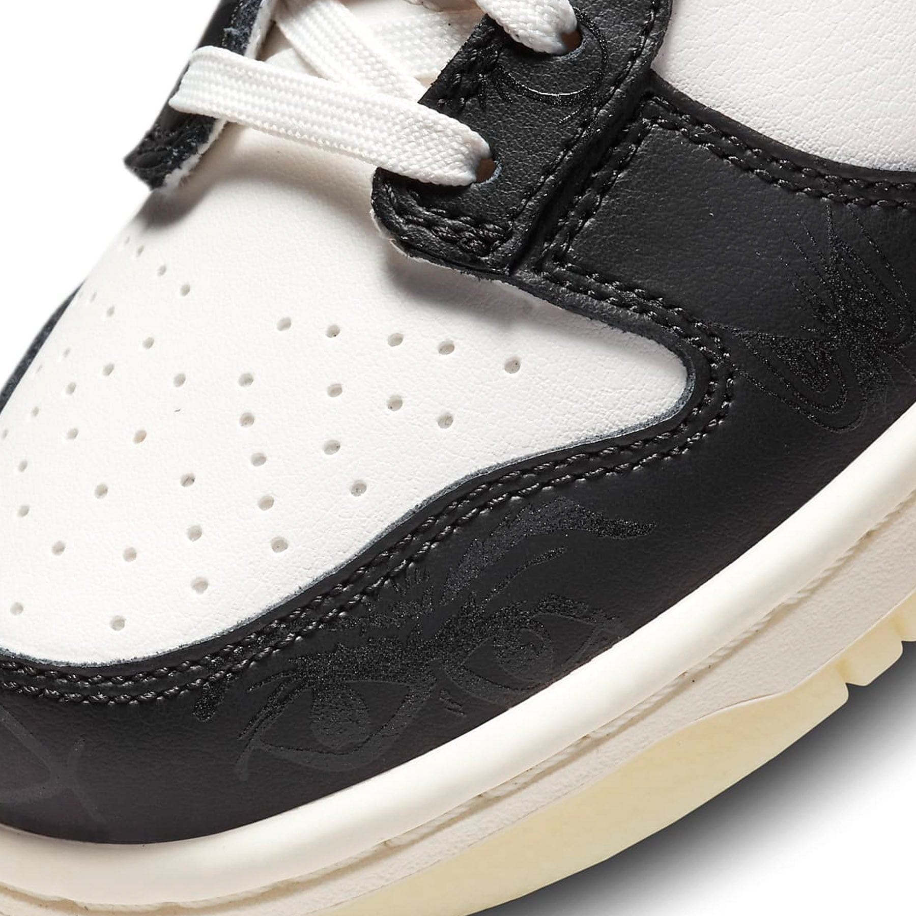 Nike Dunk Low Premium GS 'Halloween' — UK 13.5 | EU 32 | US 1Y — Lifestyle View