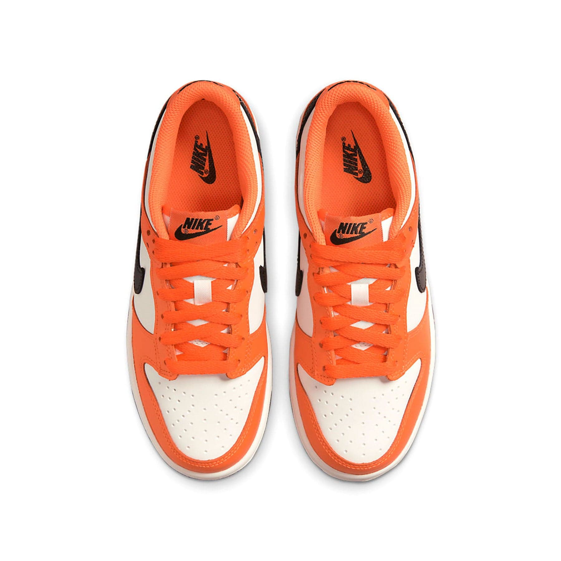 Nike Dunk Low GS Halloween 2022 — UK 13.5 | EU 32 | US 1Y — Back View