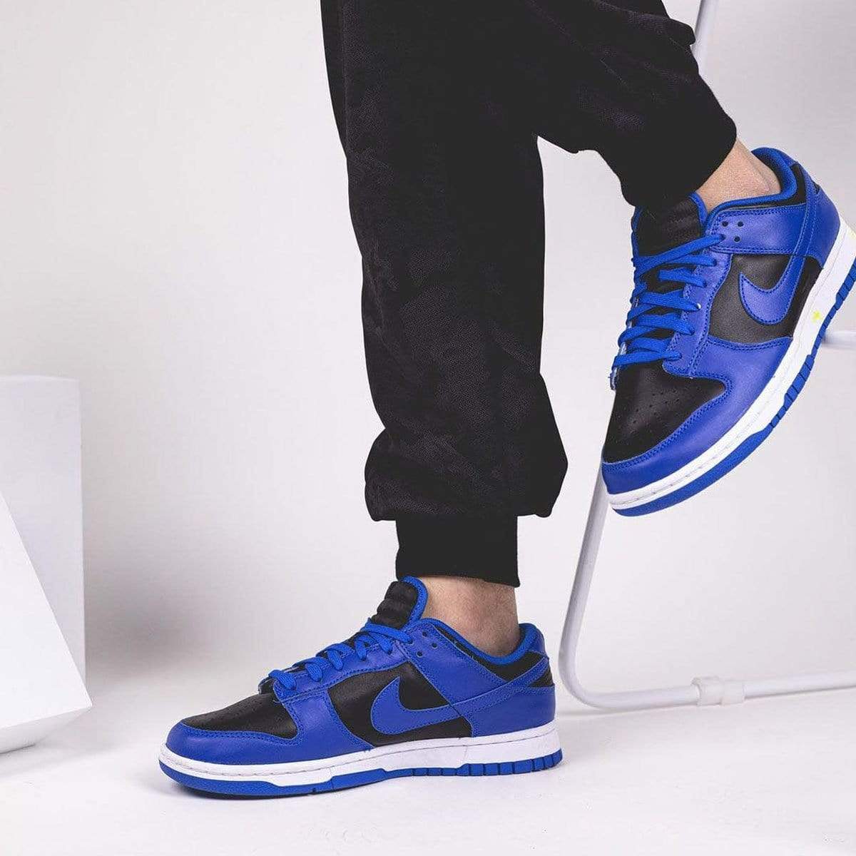 Nike Dunk Low 'Hyper Cobalt' — UK 3 | EU 35.5 | US 3.5 — Alternate View 7