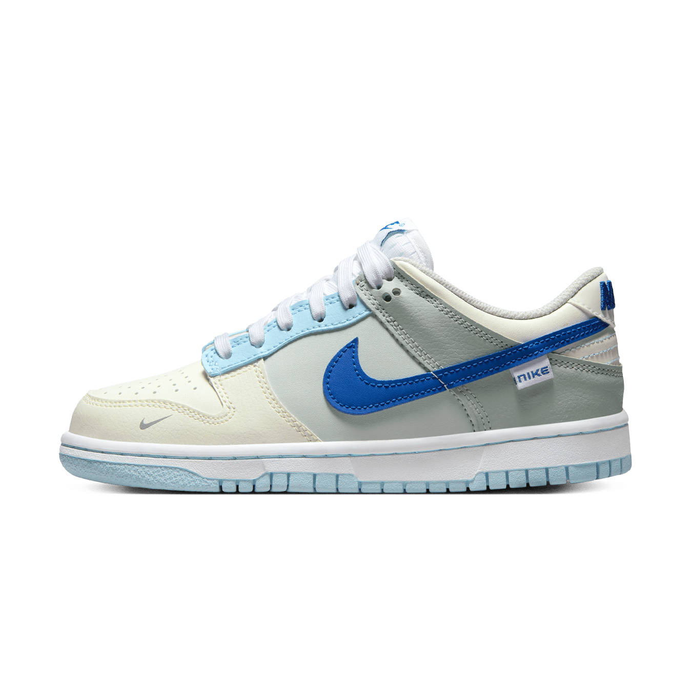 Nike Dunk Low GS 'Just Stitch It - Hyper Royal' — UK 13.5 | EU 32 | US 1Y — Front View
