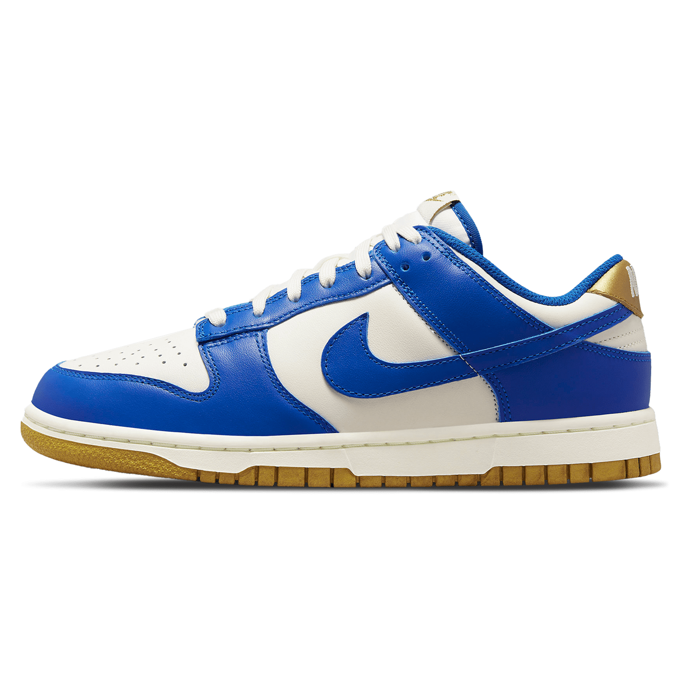 Nike Dunk Low Wmns 'Kansas City Royals' — UK 2.5 | EU 35.5 | US 5 — Front View