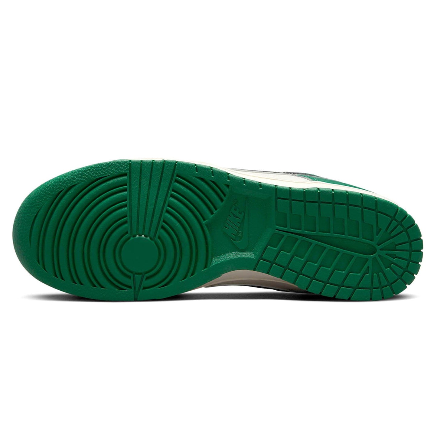 Nike Dunk Low SE 'Lottery Pack - Malachite' — UK 3 | EU 35.5 | US 3.5 — Detail View