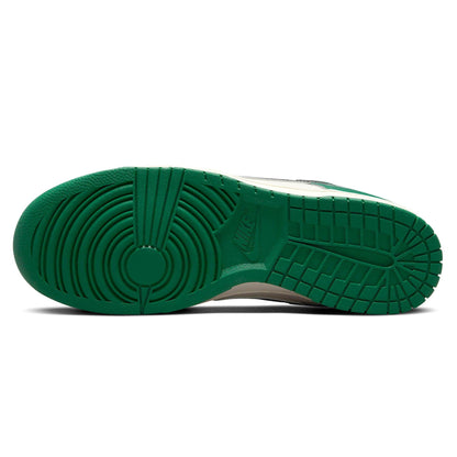 Nike Dunk Low SE 'Lottery Pack - Malachite' — UK 3 | EU 35.5 | US 3.5 — Detail View