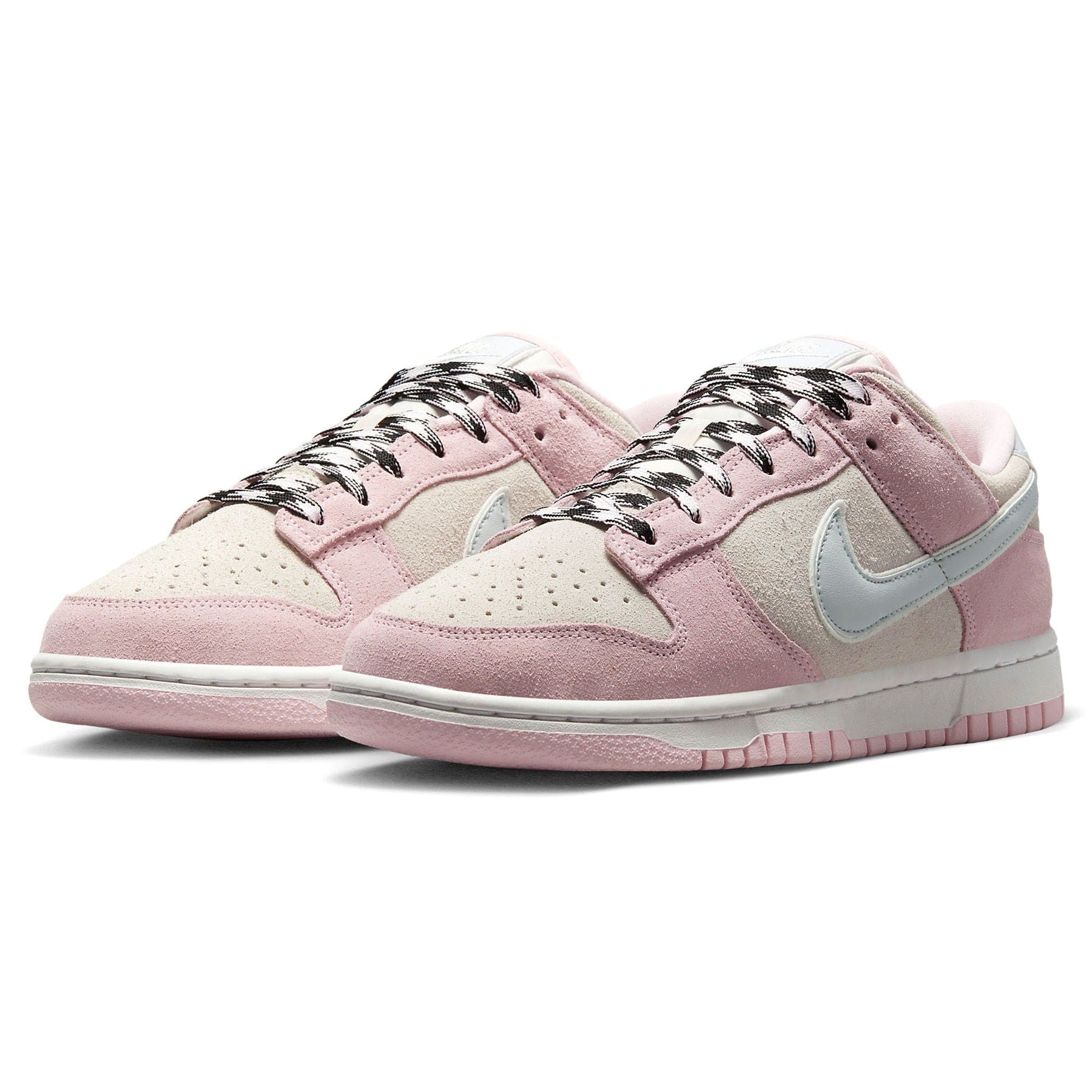 Nike Dunk Low Wmns LX 'Pink Foam' — UK 2.5 | EU 35.5 | US 5 — Side View