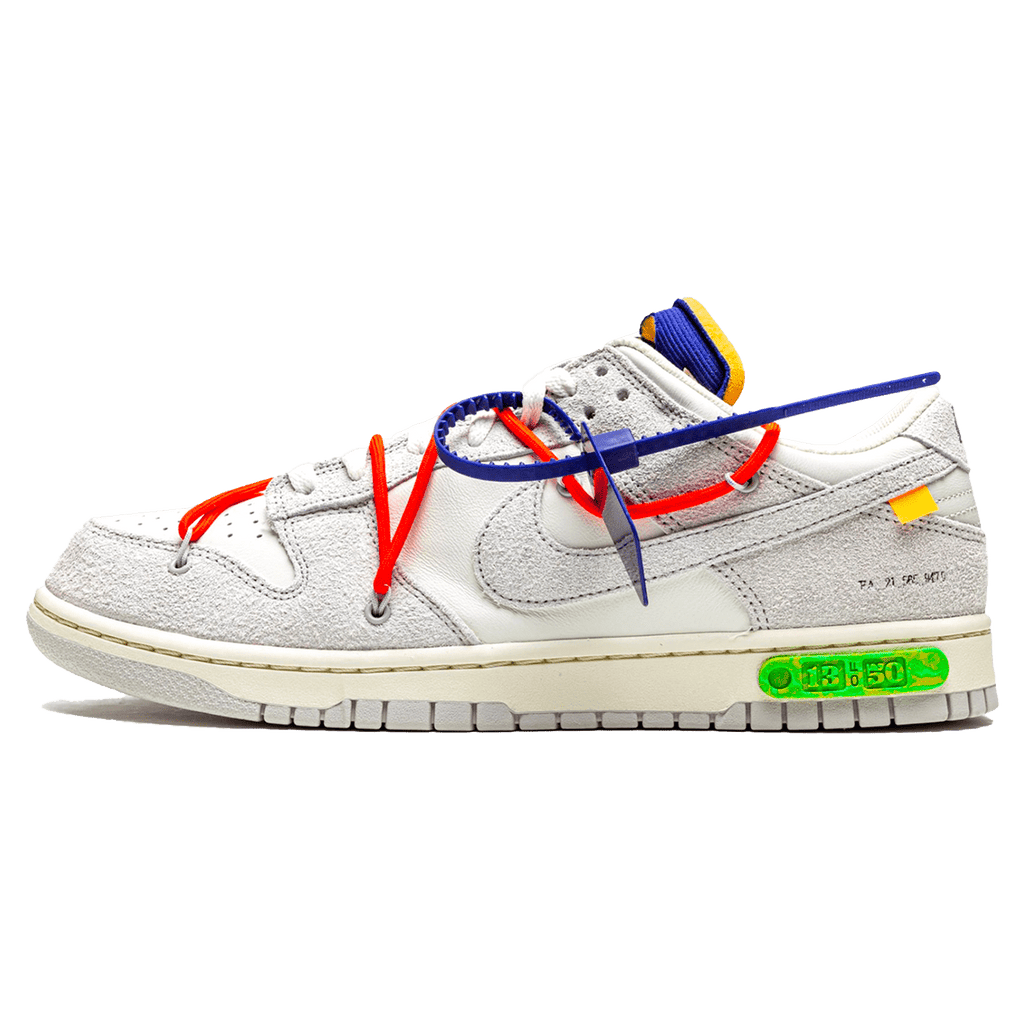 Off-White x Nike Dunk Low 'Lot 13 of 50' — UK 3 | EU 35.5 | US 3.5 — Front View