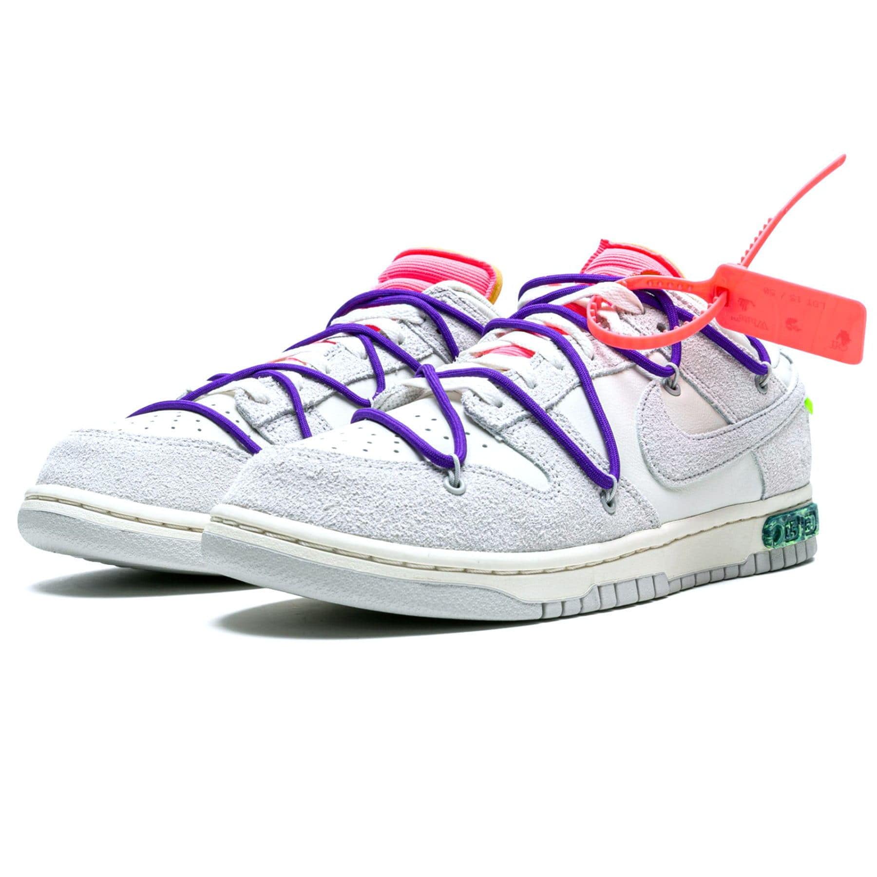 Off-White x Nike Dunk Low 'Lot 15 of 50' — UK 3 | EU 35.5 | US 3.5 — Side View