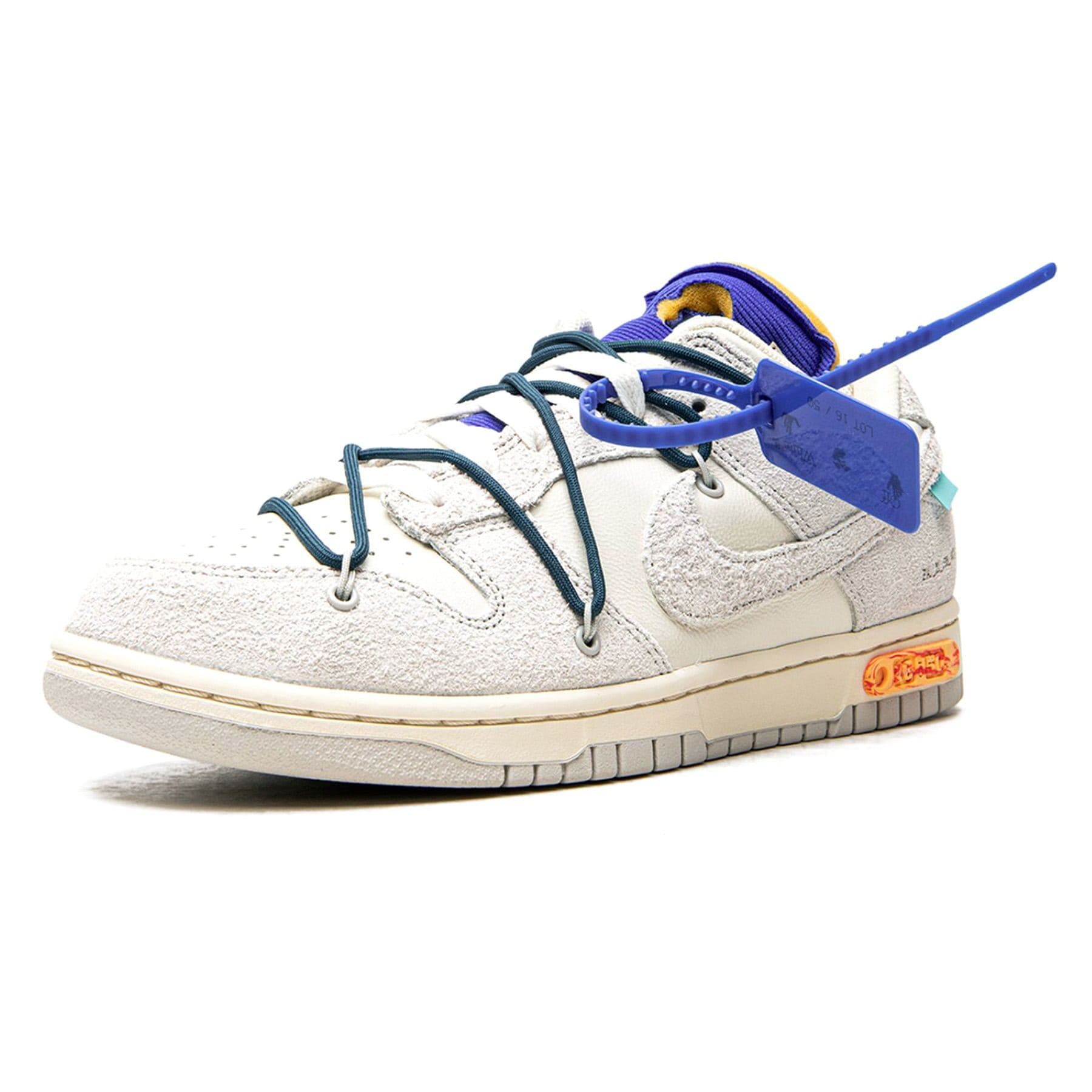 Off-White x Nike Dunk Low 'Lot 16 of 50' — UK 3 | EU 35.5 | US 3.5 — Top View
