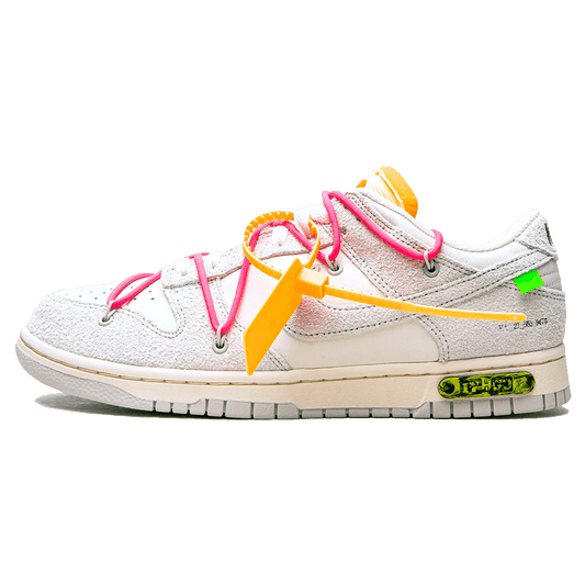 Off-White x Nike Dunk Low 'Lot 17 of 50' — UK 3 | EU 35.5 | US 3.5 — Front View