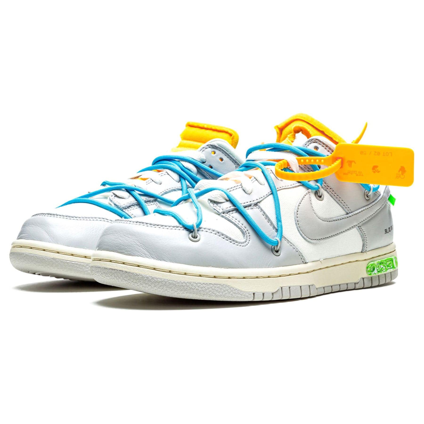 Off-White x Nike Dunk Low 'Lot 02 of 50' — UK 3 | EU 35.5 | US 3.5 — Side View