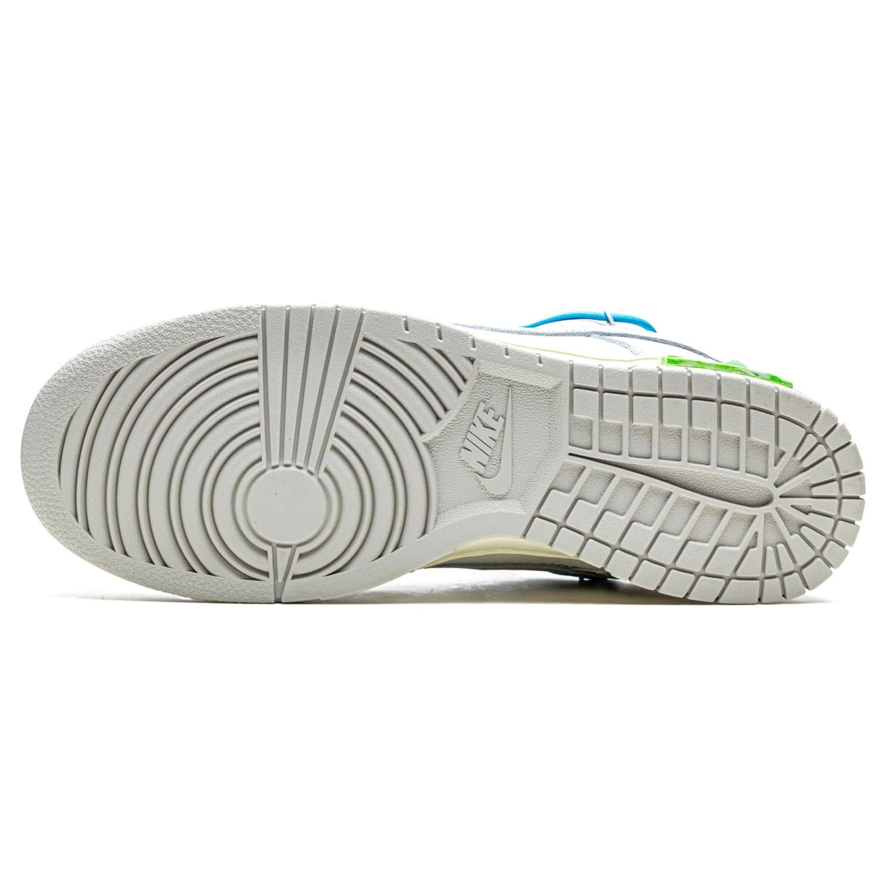 Off-White x Nike Dunk Low 'Lot 02 of 50' — UK 3 | EU 35.5 | US 3.5 — Detail View