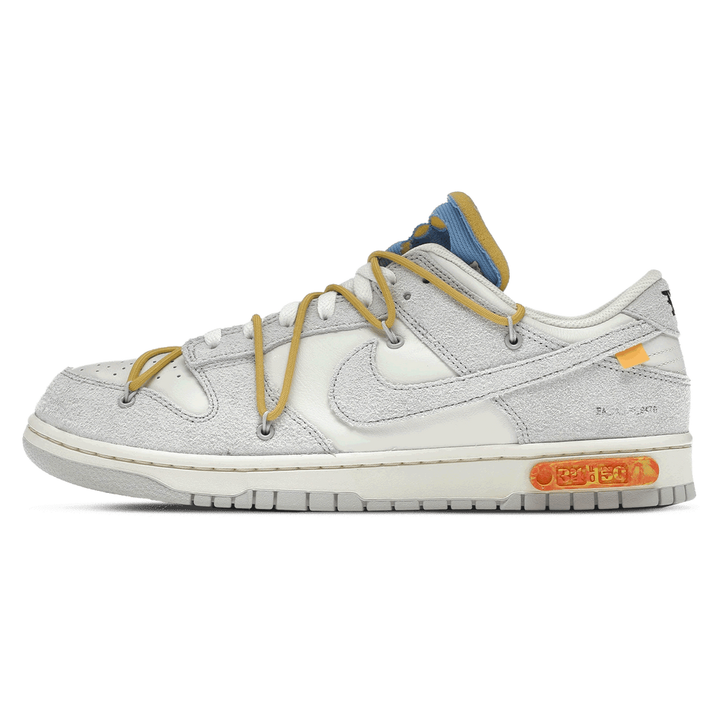 Off-White x Nike Dunk Low 'Lot 34 of 50' — UK 3 | EU 35.5 | US 3.5 — Front View