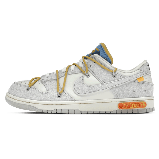 Off-White x Nike Dunk Low 'Lot 34 of 50' — UK 3 | EU 35.5 | US 3.5 — Front View