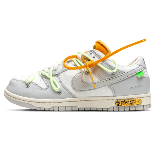 Off-White x Nike Dunk Low 'Lot 43 of 50' — UK 3 | EU 35.5 | US 3.5 — Front View