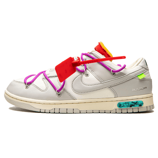 Off-White x Nike Dunk Low 'Lot 45 of 50' — UK 3 | EU 35.5 | US 3.5 — Front View