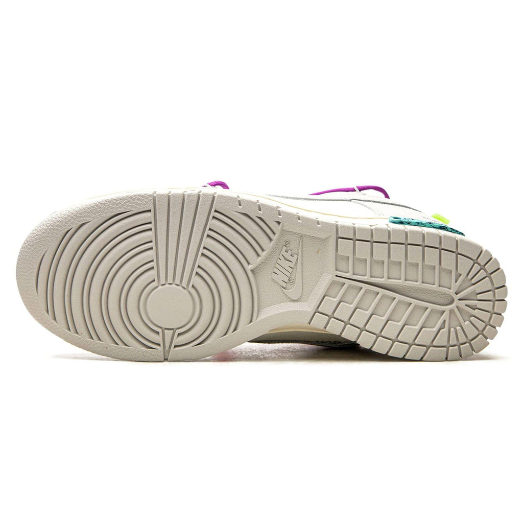 Off-White x Nike Dunk Low 'Lot 45 of 50' — UK 3 | EU 35.5 | US 3.5 — Detail View