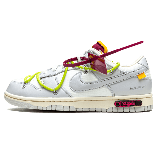 Off-White x Nike Dunk Low 'Lot 08 of 50' — UK 3 | EU 35.5 | US 3.5 — Front View
